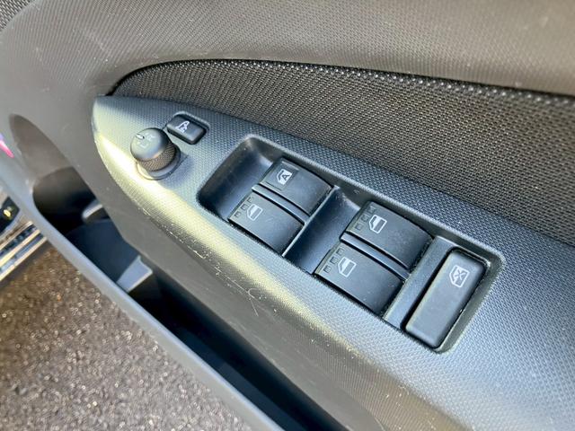 ムーヴ カスタム　Ｘ　４ＷＤ　ＫＥＮＷＯＯＤ７インチナビ　Ｂｌｕｅｔｏｏｔｈ　プッシュスタート　スマートキー　オートエアコン　ＨＩＤヘッドライト　フォグランプ　アルミホイール（45枚目）