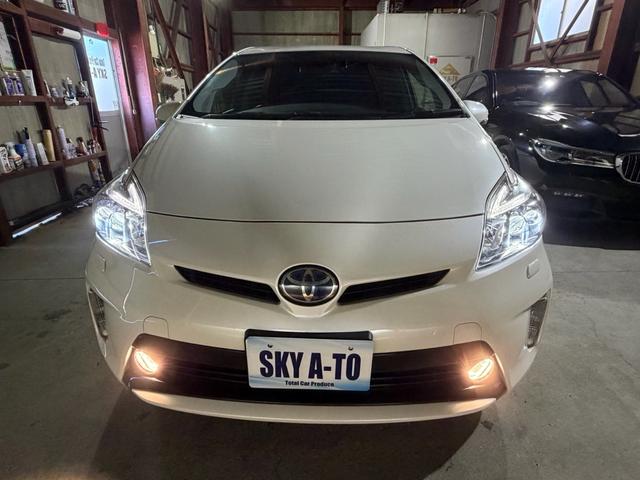 プリウス Gツーリング レザーパッケージ 無事故 070パール プリクラッシュ メーカーOPナビ フルオプション車両(2枚目)