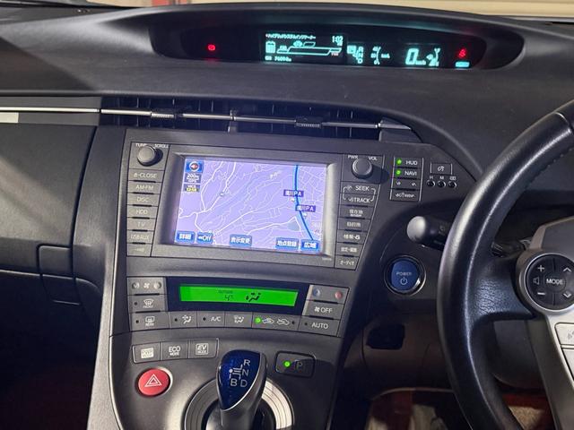 プリウス Gツーリング レザーパッケージ 無事故 070パール プリクラッシュ メーカーOPナビ フルオプション車両(10枚目)