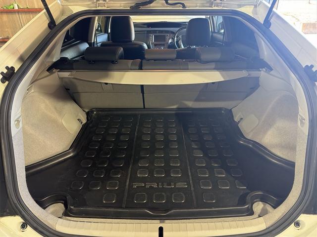 プリウス Gツーリング レザーパッケージ 無事故 070パール プリクラッシュ メーカーOPナビ フルオプション車両(23枚目)