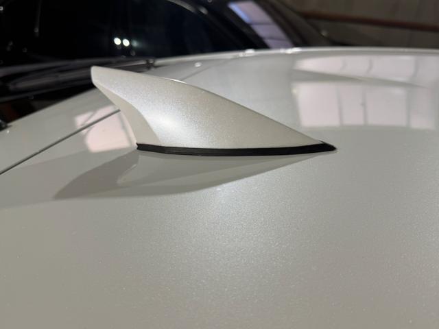 プリウス Gツーリング レザーパッケージ 無事故 070パール プリクラッシュ メーカーOPナビ フルオプション車両(27枚目)