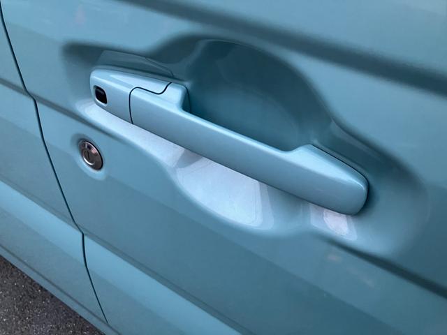 スペーシア ＨＹＢＲＩＤ　Ｇ　★４ＷＤ★　４ＷＤ　オートライト　プッシュスタート　オートエアコン　衝突被害軽減システム　衝突安全ボディ　盗難防止システム（12枚目）