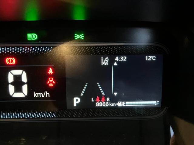 スペーシア ＨＹＢＲＩＤ　Ｇ　★４ＷＤ★　４ＷＤ　オートライト　プッシュスタート　オートエアコン　衝突被害軽減システム　衝突安全ボディ　盗難防止システム（27枚目）