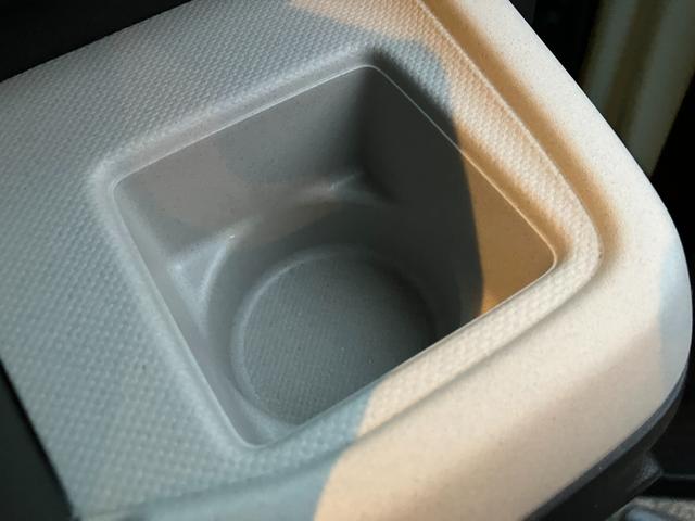 スペーシア ＨＹＢＲＩＤ　Ｇ　★４ＷＤ★　４ＷＤ　オートライト　プッシュスタート　オートエアコン　衝突被害軽減システム　衝突安全ボディ　盗難防止システム（30枚目）