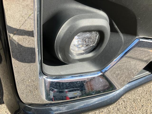 スペーシアカスタム ＨＹＢＲＩＤ　ＸＳ　★純正ナビ　全方位カメラ★　純正ナビ　全方位カメラ　オートライト　スライドドア　プッシュスタート　シートヒーター　オートエアコン　衝突被害軽減システム　衝突安全ボディ　盗難防止システム　アイドリングストップ（13枚目）