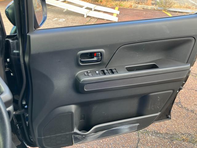 ワゴンR FX 4型 ★4WD シートヒーター★ 4WD オートライト プッシュスタート シートヒーター オートエアコン 衝突被害軽減システム 衝突安全ボディ 盗難防止システム 横滑り防止機能(34枚目)