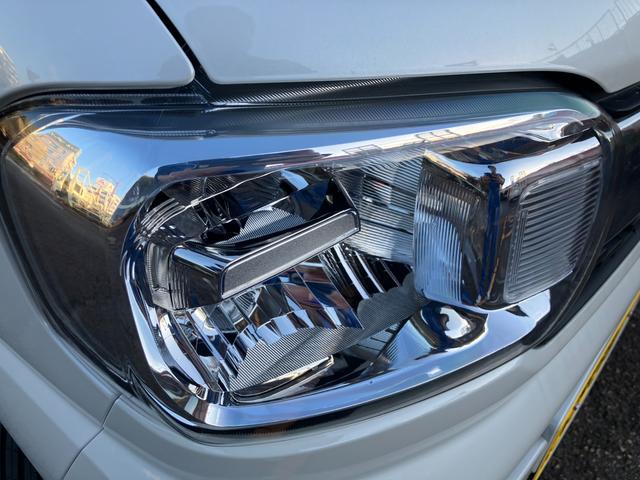 スペーシア ＨＹＢＲＩＤ　Ｘ　★純正ナビ　シートヒーター★　純正ナビ　全方位カメラ　シートヒーター　オートライト　スライドドア　プッシュスタート　オートエアコン　衝突被害軽減システム　衝突安全ボディ　盗難防止システム（12枚目）