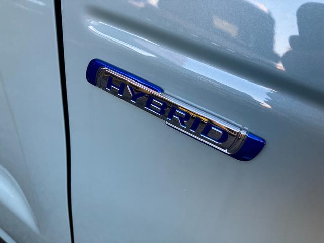 ハスラー ＨＹＢＲＩＤ　Ｘ　３型　★４ＷＤ★　４ＷＤ　オートライト　プッシュスタート　シートヒーター　オートエアコン　衝突被害軽減システム　アイドリングストップ　衝突安全ボディ　盗難防止システム　横滑り防止機能（12枚目）