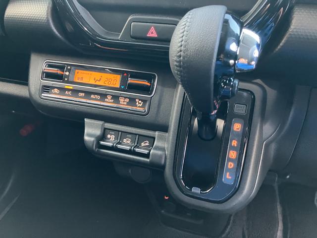 ハスラー ＨＹＢＲＩＤ　Ｘ　３型　★４ＷＤ★　４ＷＤ　オートライト　プッシュスタート　シートヒーター　オートエアコン　衝突被害軽減システム　アイドリングストップ　衝突安全ボディ　盗難防止システム　横滑り防止機能（28枚目）