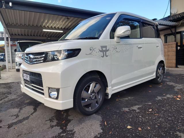 ゼストスパーク Wターボ 4WD TB バックカメラ スマートキー 電格ミラー キーフリー パワーウィンドウ Wエアバック パワーステアリング エアコン 衝突安全ボディ ベンチシート ABS セキュリティ フルフラット(3枚目)