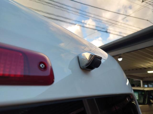 ハイゼットカーゴ クルーズSAIII パートタイム4WD アイドルストップ キ-レス 電動格納式ドアミラー ナビ バックアイカメラ ETC車載器 エアバック ABS 横滑り防止 デュアルエアバッグ マニュアルエアコン(12枚目)