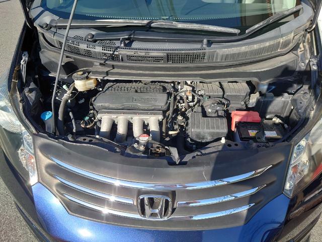 フリード Ｇ　エアロ　ジャストセレクション　電格ミラー　両側スライド左側パワースライドドア　Ｂカメ　ＥＴＣ付　ＨＤＤナビ　フルオートエアコン　ナビ付き　パワーウインドウ　ＡＢＳ　エアバッグ　パワーステアリング　ダブルエアバッグ　安全ボディ（6枚目）