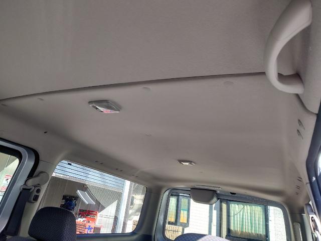 NV350キャラバンバン ロングプレミアムGXターボ ワンオーナー車 記録簿 切替式4WD ETC ナビ Bモニター インテリキー アルミ ブルートゥースオーディオ 電動格納ミラー イモビライザー エアコン キーフリー パワステ ABS PW(9枚目)