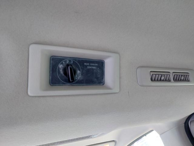 NV350キャラバンバン ロングプレミアムGXターボ ワンオーナー車 記録簿 切替式4WD ETC ナビ Bモニター インテリキー アルミ ブルートゥースオーディオ 電動格納ミラー イモビライザー エアコン キーフリー パワステ ABS PW(10枚目)