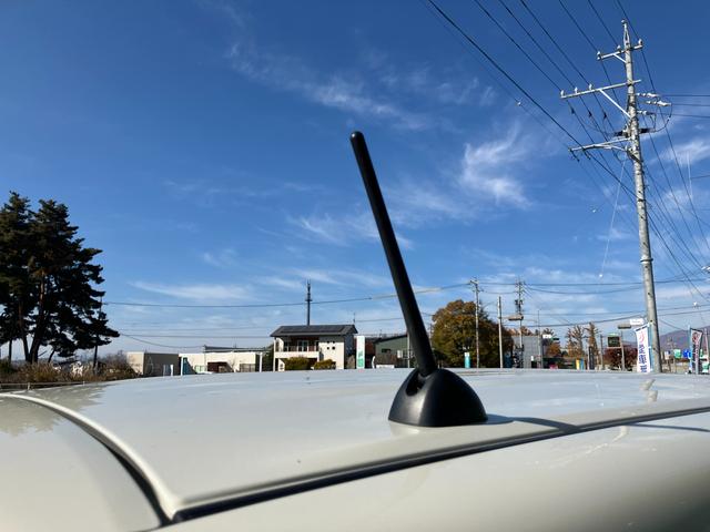 ワゴンＲスマイル ＨＹＢＲＩＤ　Ｓ　２ＷＤ　３型　全方位モニターナビ装着車（15枚目）