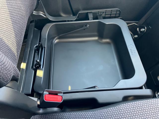 ワゴンＲスマイル ＨＹＢＲＩＤ　Ｓ　２ＷＤ　３型　全方位モニターナビ装着車（58枚目）