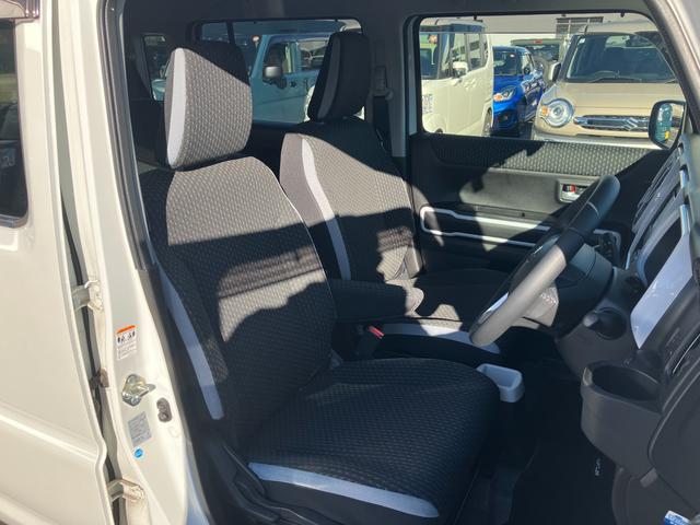 ハスラー ＨＹＢＲＩＤ　Ｘ　２ＷＤ　純正ナビ　ＥＴＣ　ワンオーナー車　デュアルカメラブレーキサポート　後退時ブレーキサポート　前後誤発進抑制機能（6枚目）