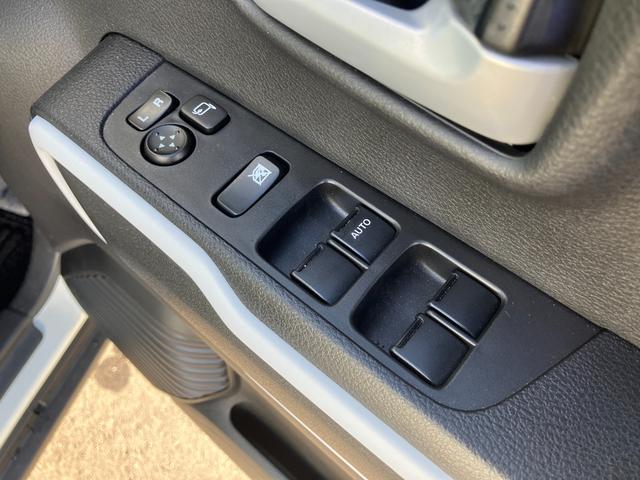 ハスラー ＨＹＢＲＩＤ　Ｘ　２ＷＤ　純正ナビ　ＥＴＣ　ワンオーナー車　デュアルカメラブレーキサポート　後退時ブレーキサポート　前後誤発進抑制機能（13枚目）