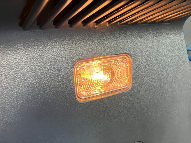 スイフトスポーツ 2型 6MT 全方位モニターナビ ETC ワンオーナー(71枚目)