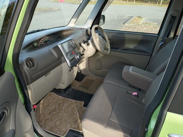 タント Ｘ　４ＷＤ　ナビ、パワースライドドア（10枚目）