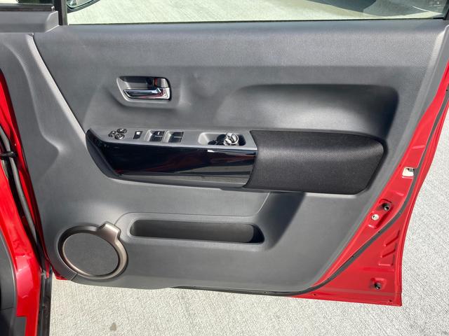 ハスラー Ｊ　ＳＴＹＬＥ　ＩＩ　ＭＲ４１Ｓ　２型　４ＷＤ　ＣＶＴ　４ＷＤ　ＣＶＴ　ディスチャージヘッドライト　フルオートエアコン　シートヒーター　１ＤＩＮオーディオ　シートリフター　オートライト　衝突被害軽減ブレーキ（13枚目）