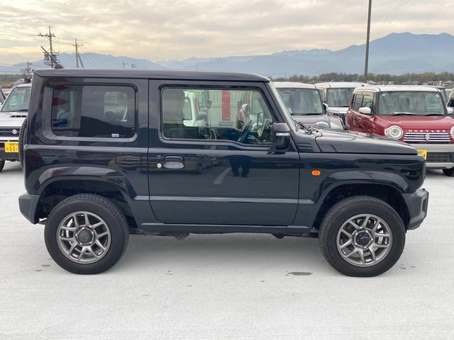 ジムニー XC 5MT ディスプレイオーディオ ETC パートタイム4WD 5MT ターボ ETC ディスプレイオーディオ Bluetooth カープレイ対応 ディスチャージヘッドライト キーレスプッシュスタートシステム(8枚目)