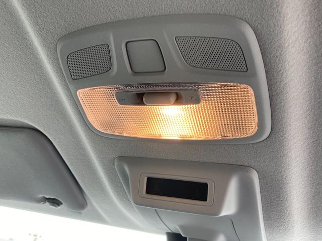 ジムニー XC 5MT ディスプレイオーディオ ETC パートタイム4WD 5MT ターボ ETC ディスプレイオーディオ Bluetooth カープレイ対応 ディスチャージヘッドライト キーレスプッシュスタートシステム(37枚目)