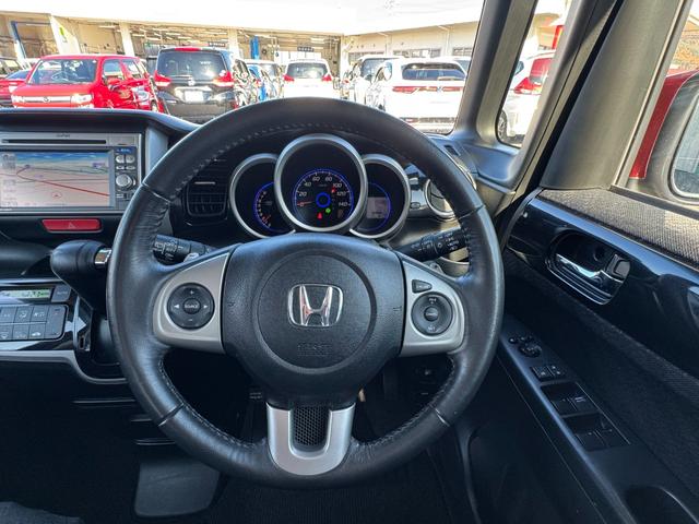 Ｎ－ＢＯＸカスタム Ｇ・ターボパッケージ　カスタム４ＷＤターボボディ研磨、ヘッドライトコート、エバポクリーナー、光触媒、内外装清掃実施済（15枚目）