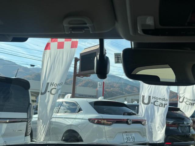 ヴェゼル ｅ：ＨＥＶ　Ｚ　ナビ、ＥＴＣ、ドラレコ前後（24枚目）