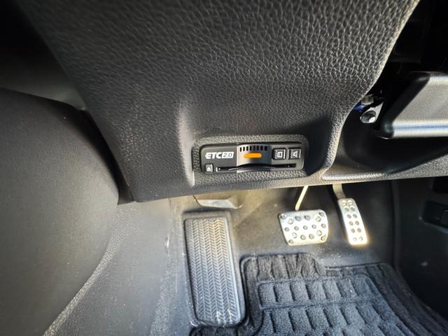 ヴェゼル ｅ：ＨＥＶ　Ｚ　ナビ、ＥＴＣ、ドラレコ前後（33枚目）