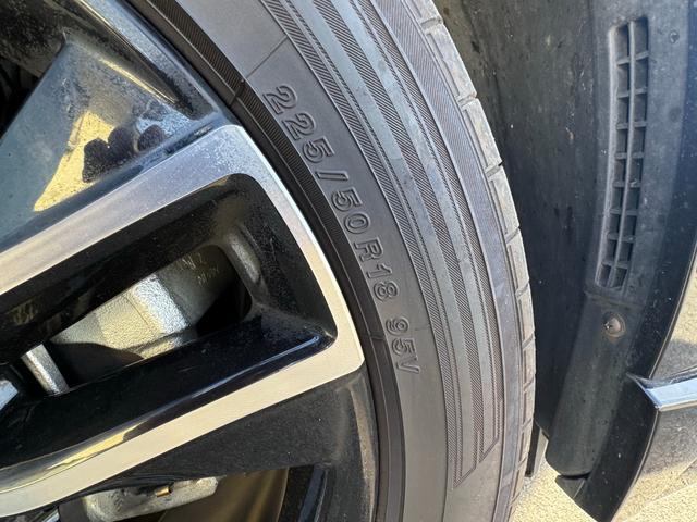 ヴェゼル ｅ：ＨＥＶ　Ｚ　ナビ、ＥＴＣ、ドラレコ前後（36枚目）