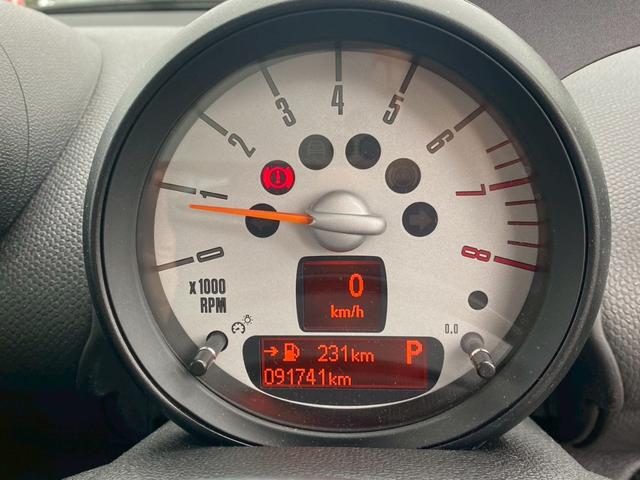 ＭＩＮＩ クーパー　クロスオーバー　ポータブルナビ　プッシュスタート　ＥＴＣ　純正アルミホイール　ＨＩＤ　オートエアコン（14枚目）