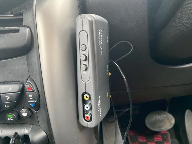 ＭＩＮＩ クーパー　クロスオーバー　ポータブルナビ　プッシュスタート　ＥＴＣ　純正アルミホイール　ＨＩＤ　オートエアコン（22枚目）