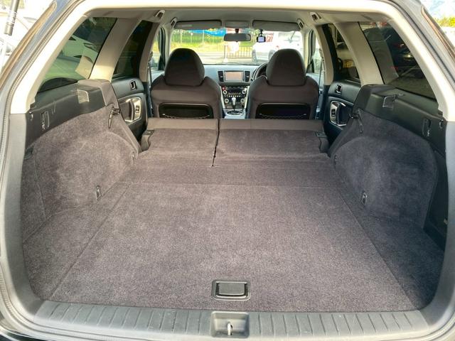 レガシィツーリングワゴン ２．０Ｒ　Ｂスポーツ　４ＷＤ　純正ナビ　ワンセグ　バックカメラ　リップ　ドライブレコーダ　ＥＴＣ　オートエアコン　パワーウィンドウ　パワーステアリング　運転席エアバック　助手席エアバック　電動格納ミラー（11枚目）