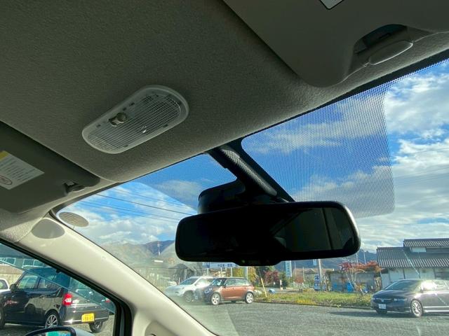 ノート X ディスプレイオーディオ 全周囲モニター レーダーブレーキサポート スマトキー エアコン オートライト 運転席助手席エアバッグ パワーステアリング パワーウインドウ 横滑防止 ABS(19枚目)