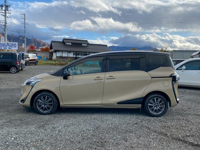 シエンタ Ｇ　８インチナビ　全周囲カメラ　フルセグＴＶ　両側パワースライドドア　スマートキープッシュスタート　フルオートエアコン　オートＬＥＤ　衝突安全ボディ　ヘッドライトＬＥＤ　ＥＴＣ（3枚目）