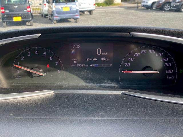 シエンタ Ｇ　８インチナビ　全周囲カメラ　フルセグＴＶ　両側パワースライドドア　スマートキープッシュスタート　フルオートエアコン　オートＬＥＤ　衝突安全ボディ　ヘッドライトＬＥＤ　ＥＴＣ（16枚目）