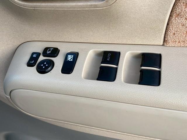 モコ E FOUR フルタイム4WD 寒冷地仕様車 シ-トヒ-タ- フルオートエアコン キーレスエントリー フルフラットシート(16枚目)