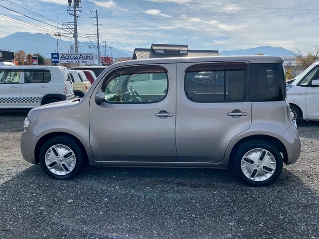 キューブ １５Ｘ　ＦＯＵＲ　４ＷＤ　ナビ　ＴＶ　バックモニター　ＥＴＣ　パワーウィンドウ　パワーステアリング　マニュアルエアコン（3枚目）