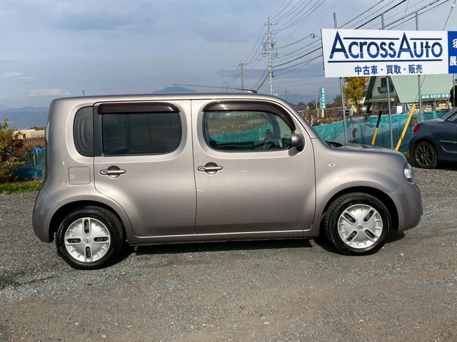 キューブ １５Ｘ　ＦＯＵＲ　４ＷＤ　ナビ　ＴＶ　バックモニター　ＥＴＣ　パワーウィンドウ　パワーステアリング　マニュアルエアコン（4枚目）