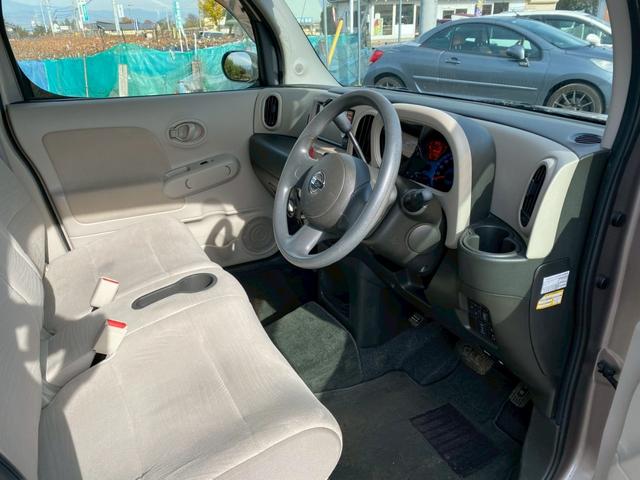 キューブ １５Ｘ　ＦＯＵＲ　４ＷＤ　ナビ　ＴＶ　バックモニター　ＥＴＣ　パワーウィンドウ　パワーステアリング　マニュアルエアコン（5枚目）