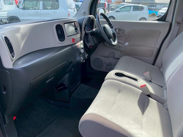 キューブ １５Ｘ　ＦＯＵＲ　４ＷＤ　ナビ　ＴＶ　バックモニター　ＥＴＣ　パワーウィンドウ　パワーステアリング　マニュアルエアコン（7枚目）