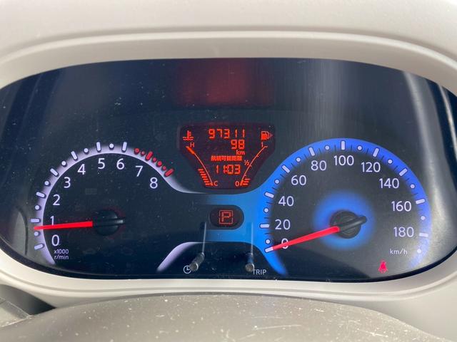 キューブ １５Ｘ　ＦＯＵＲ　４ＷＤ　ナビ　ＴＶ　バックモニター　ＥＴＣ　パワーウィンドウ　パワーステアリング　マニュアルエアコン（13枚目）