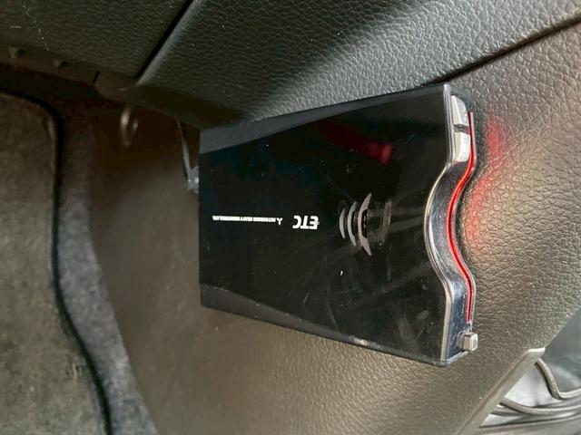 キューブ １５Ｘ　ＦＯＵＲ　４ＷＤ　ナビ　ＴＶ　バックモニター　ＥＴＣ　パワーウィンドウ　パワーステアリング　マニュアルエアコン（22枚目）