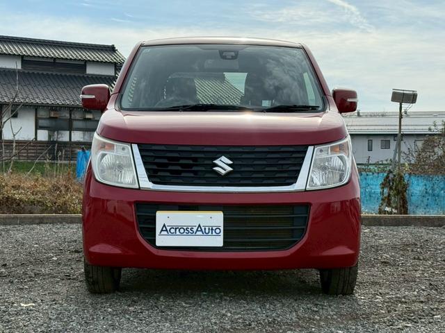 ワゴンＲ ＦＸリミテッド　４ＷＤ　ナビ　バックモニター　ＥＴＣ　フルセグＴＶ　スマートキープッシュスタート　オートエアコン　パワーステアリング　パワーウインドウ　エアバック　ベンチシート　シートヒーター　純正アルミホイール（5枚目）