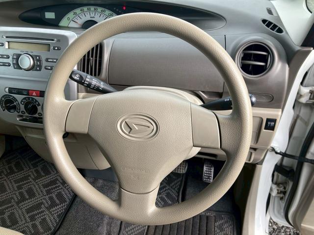 タント Ｌ　４ＷＤ　ＣＤラジオオーディオ　エアコンパワステ　運転席助手席エアバック　ＳＲＳ（12枚目）