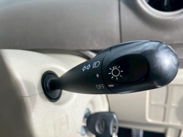 タント Ｌ　４ＷＤ　ＣＤラジオオーディオ　エアコンパワステ　運転席助手席エアバック　ＳＲＳ（14枚目）