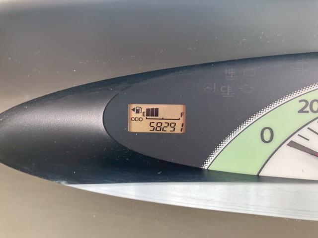 タント Ｌ　４ＷＤ　ＣＤラジオオーディオ　エアコンパワステ　運転席助手席エアバック　ＳＲＳ（15枚目）