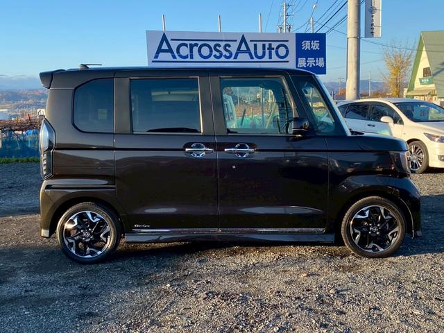 Ｎ－ＢＯＸカスタム Ｇ・Ｌターボホンダセンシング　冬タイヤ付き　エンジンスターター　クルーズコントロール　車線逸脱　ＥＴＣ　ＡＢＳ　純正ナビ　バックモニター　両側スライド（4枚目）