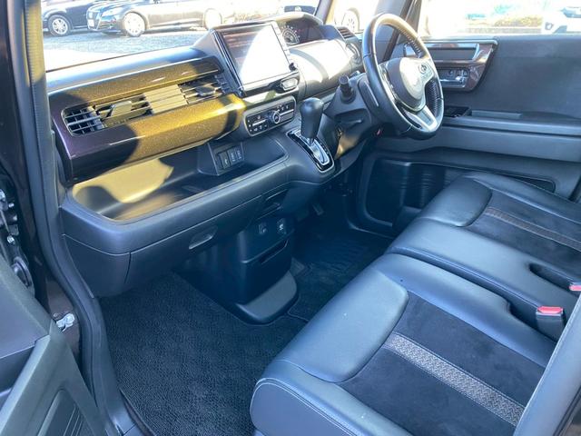 Ｎ－ＢＯＸカスタム Ｇ・Ｌターボホンダセンシング　冬タイヤ付き　エンジンスターター　クルーズコントロール　車線逸脱　ＥＴＣ　ＡＢＳ　純正ナビ　バックモニター　両側スライド（8枚目）